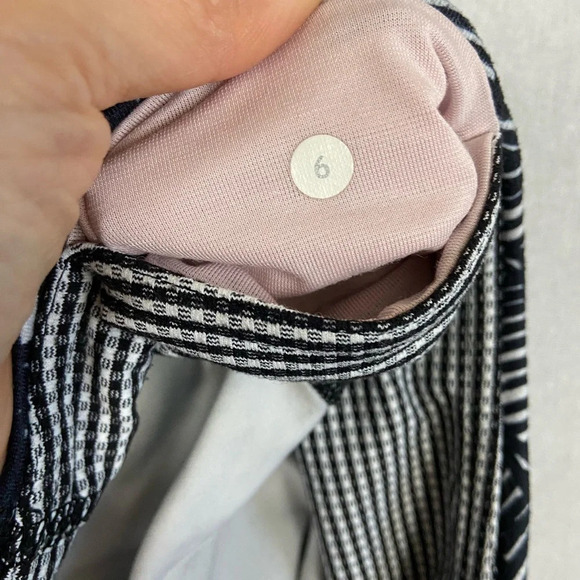 Lululemon Athletica Wunder Under Crop II Full-On Luon  Medium Rise Sz 6 - Picture 9 of 12